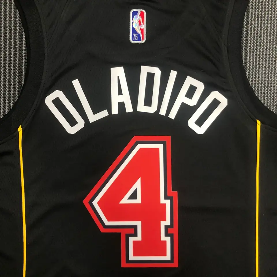Foto 2 de Temporada 22 Heat edición ciudad número 4 Oladipo