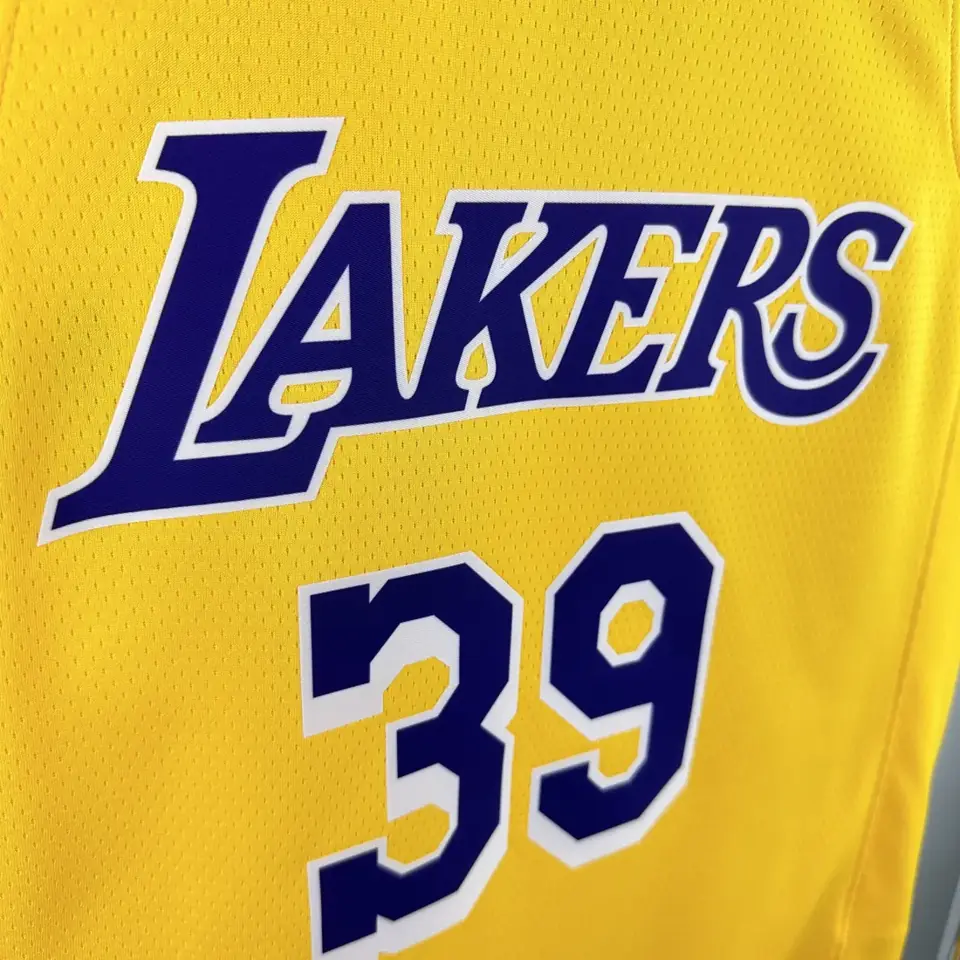 Foto 4 de Lakers cuello redondo amarillo #39 Howard