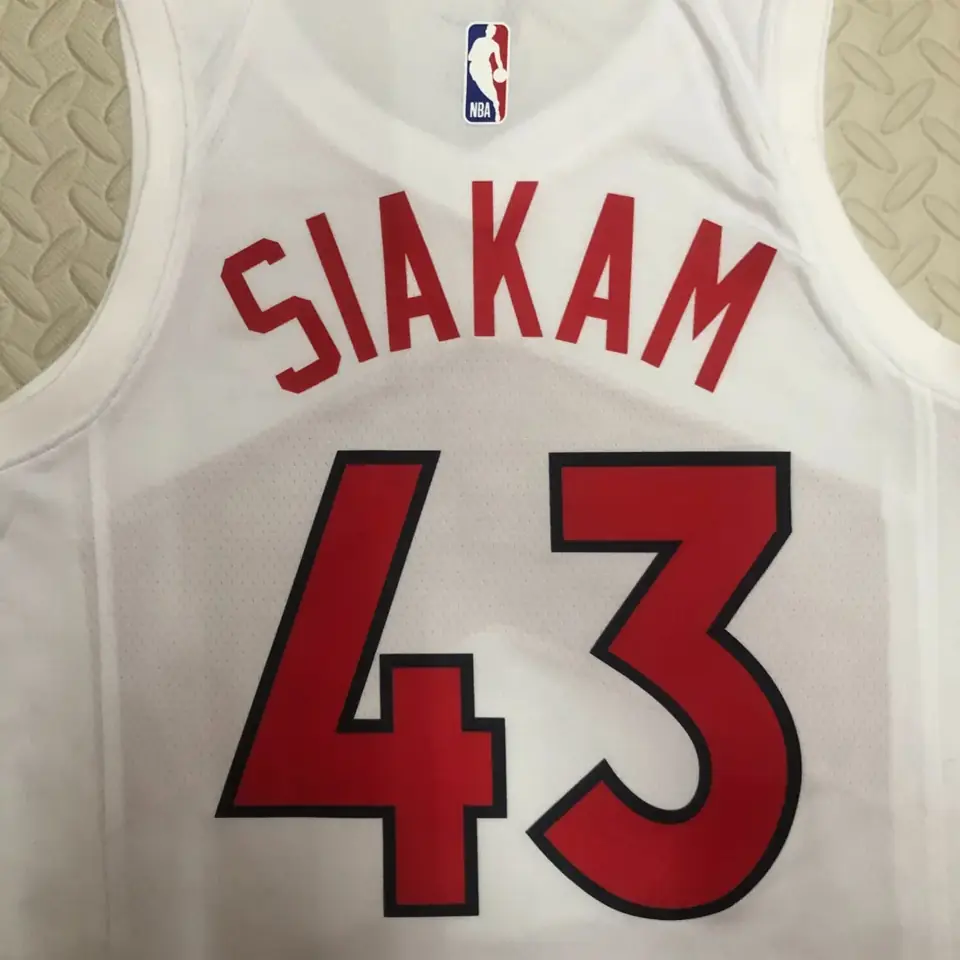 Foto 6 de Temporada 23 Raptors local blanco n.º 43 Siakam