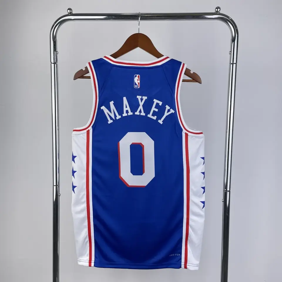 Foto 2 de Temporada 23 76ers cuello en V azul nº 0 Tyrese Maxey