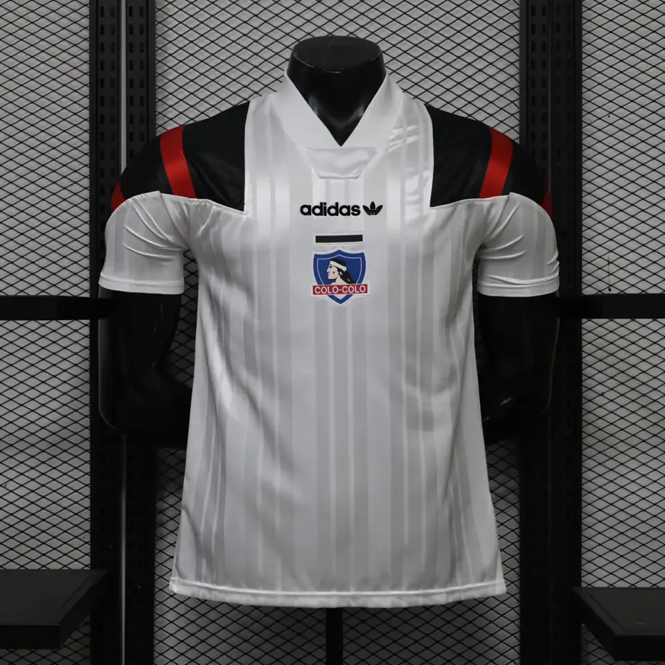 Foto 1 de 26. Camiseta retro Milbeby, blanca, tallas S-3XL