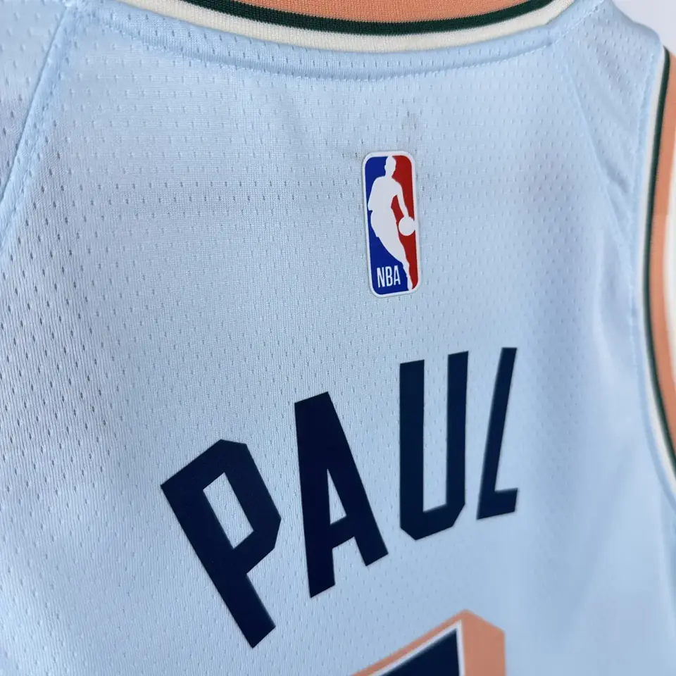 Foto 4 de Temporada 25 Spurs Edición City número 3 Paul