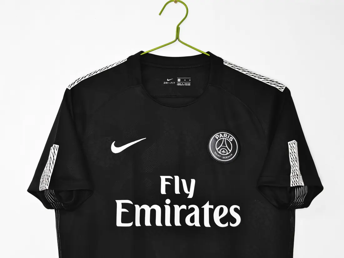 Foto 3 de Temporada 2017/18 Paris Saint-Germain tercera negro retro 8A