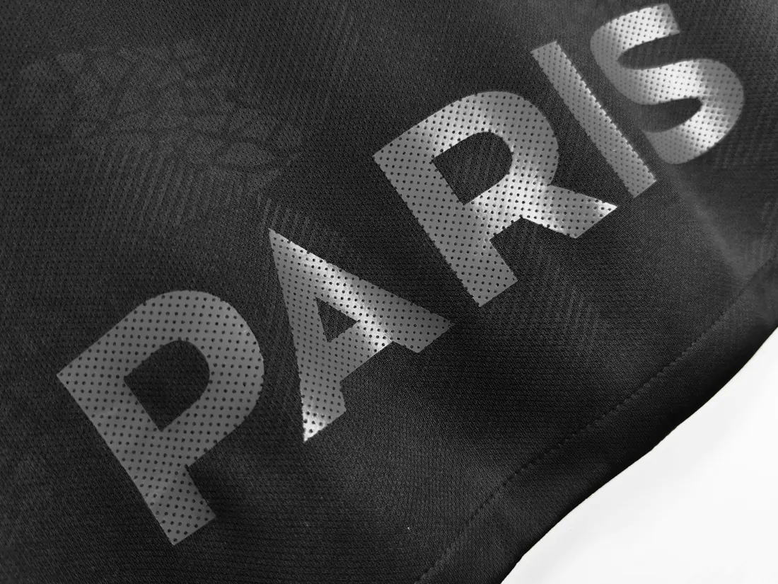Foto 5 de Temporada 2017/18 Paris Saint-Germain tercera negro retro 8A