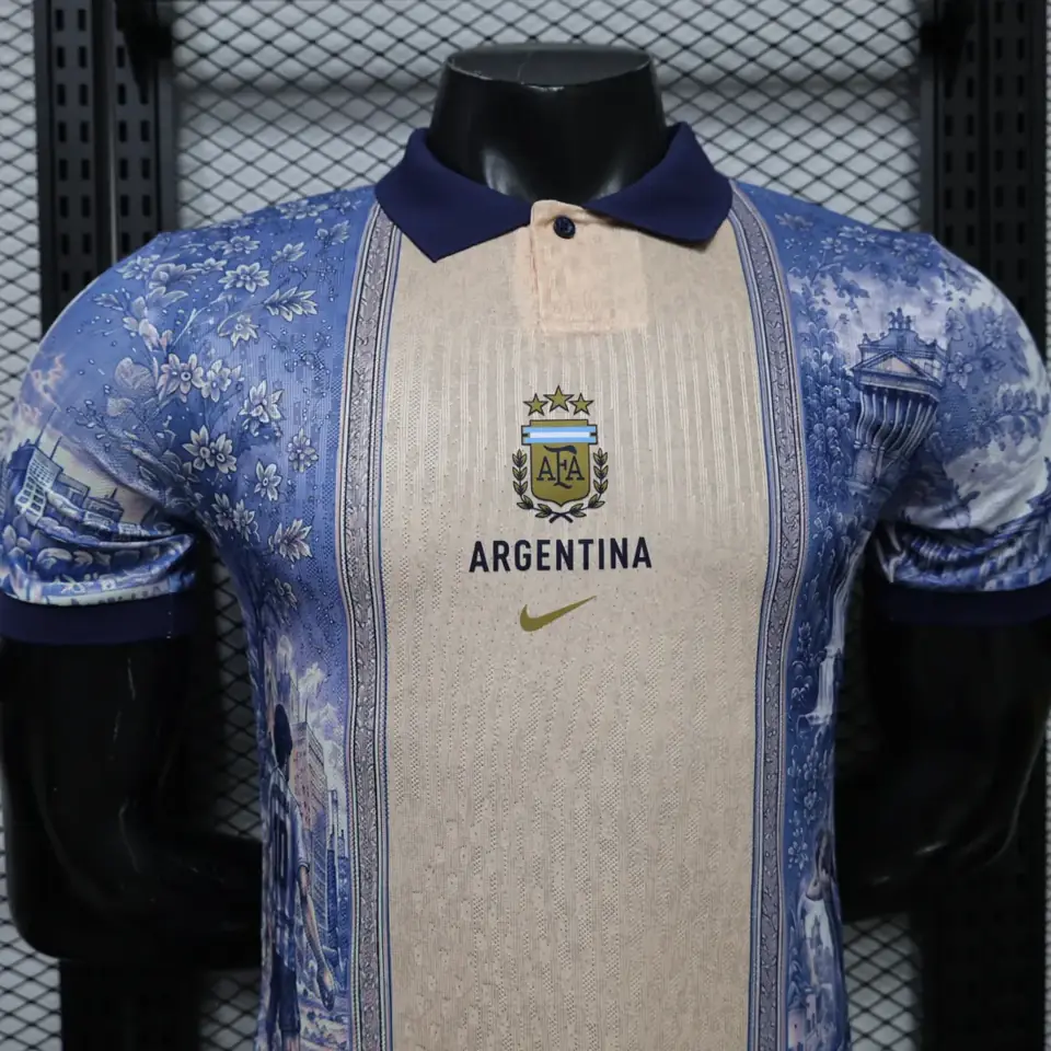 Foto 8 de 26-27 Argentina edición especial S a 2XL