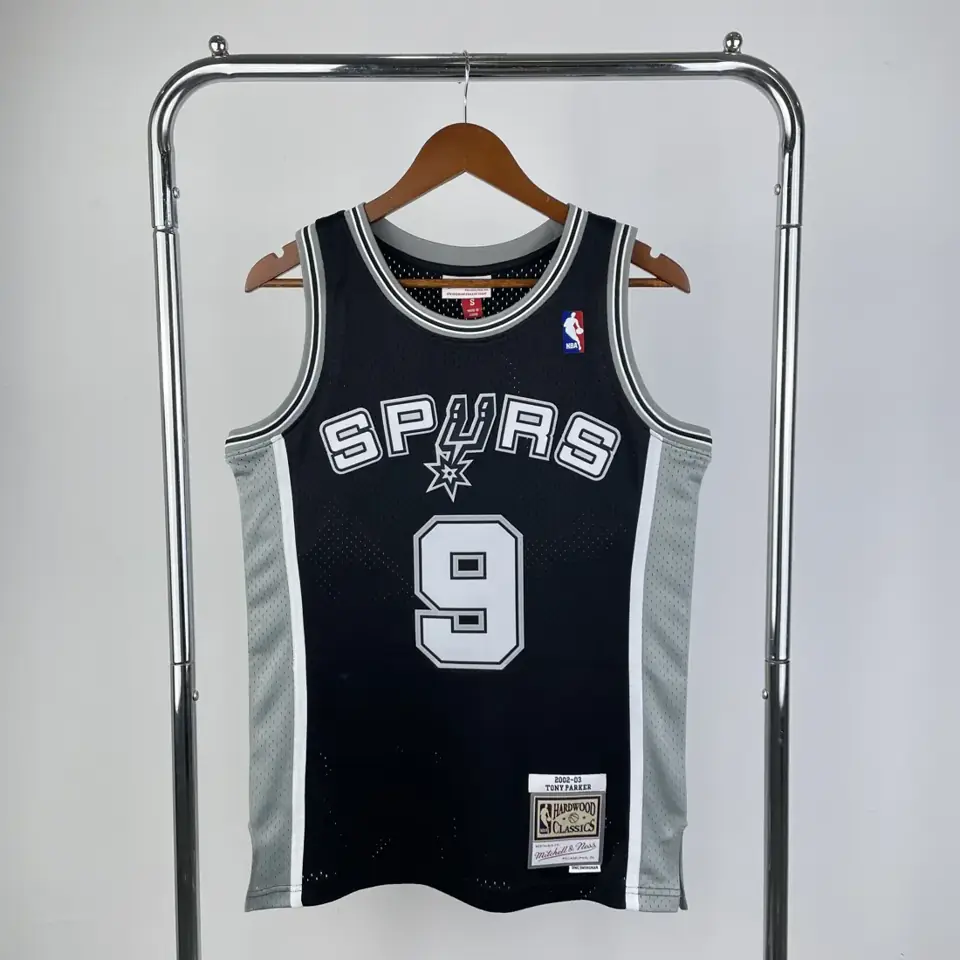 Foto 1 de MN camiseta retro termoaplicada: SW San Antonio Spurs temporada 2002/03 negra número 9 Parker