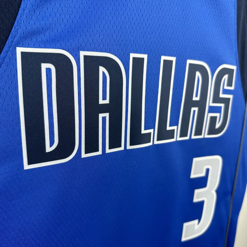 Foto 7 de Temporada 23 Mavericks azul número 3 Davis