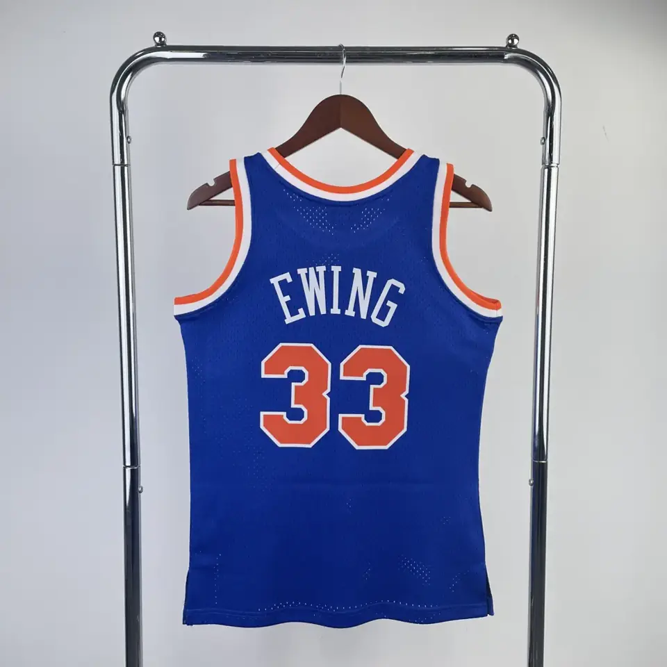 Foto 4 de Camiseta retro termoimpresa versión aficionado MN: New York Knicks temporada 1991/92 azul nº33 Ewing