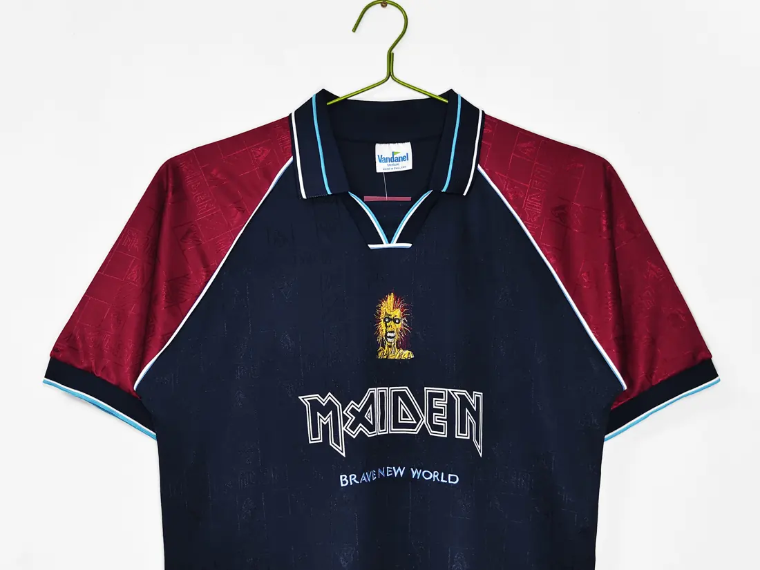 Foto 4 de Temporada 1999 West Ham United local, versión de la final 3B