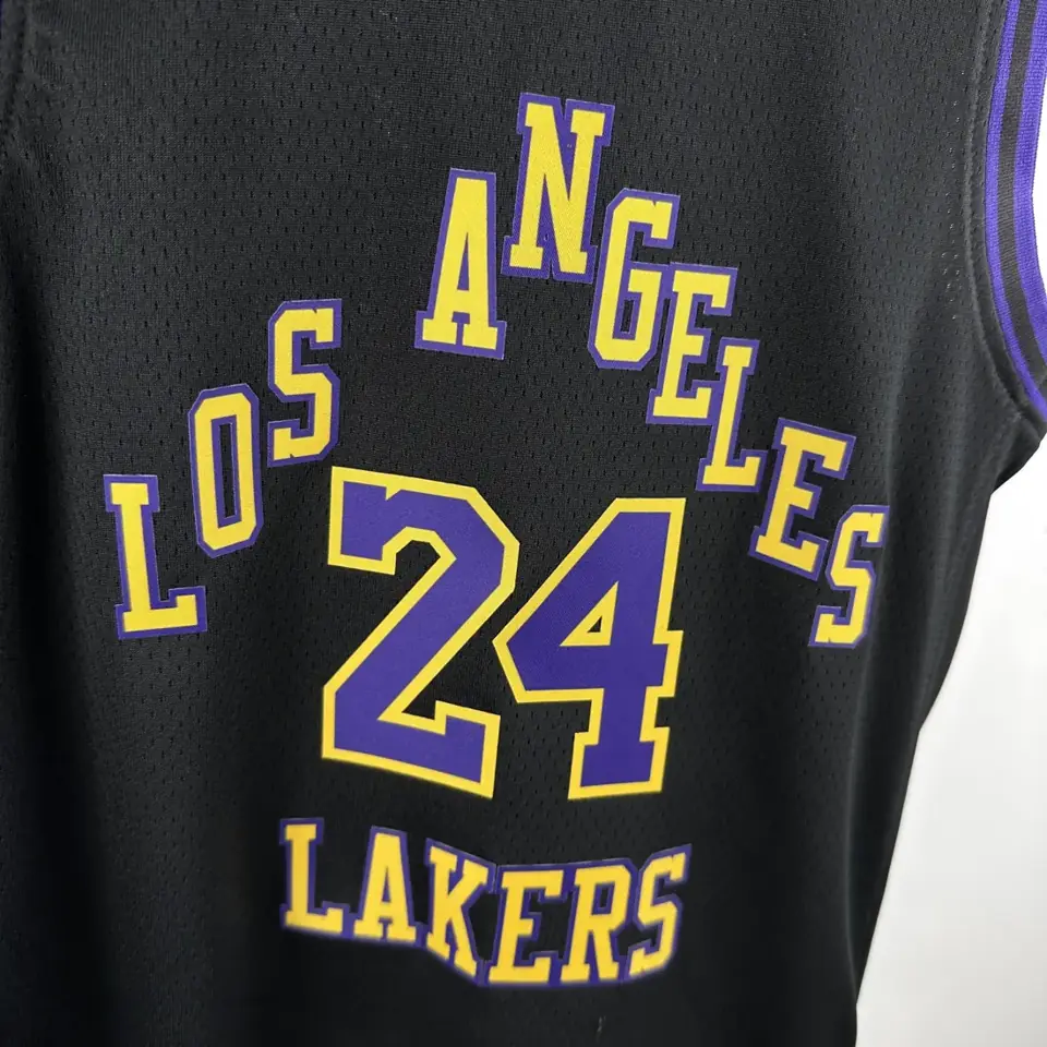Foto 8 de Juvenil: Temporada 24 Lakers City Edition nº 24 Kobe