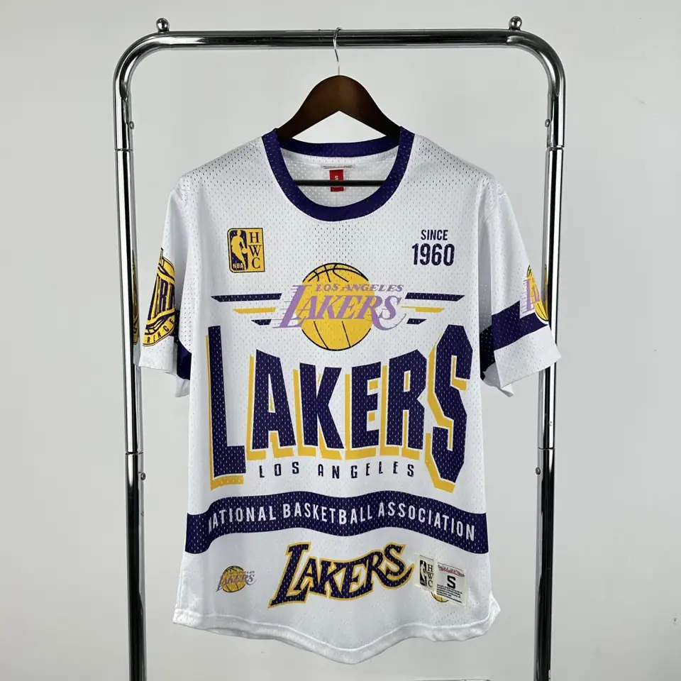 Foto 2 de Modelo 26 MN camiseta retro de manga corta Lakers
