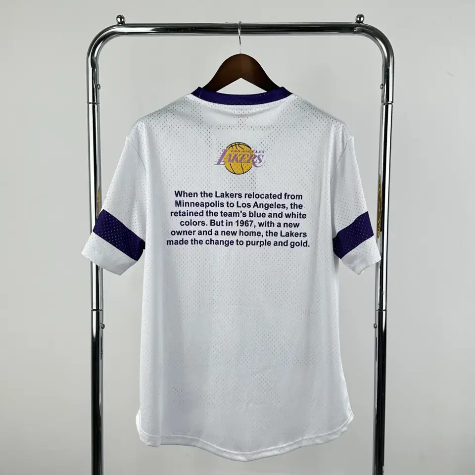 Foto 3 de Modelo 26 MN camiseta retro de manga corta Lakers