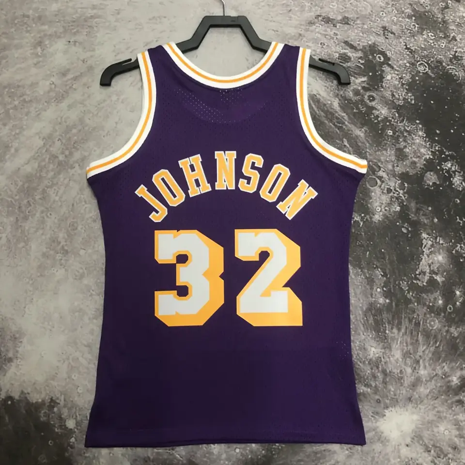 Foto 6 de Camiseta retro MN de termopresión: SW de los Lakers, temporada 84/85, cuello redondo, morada, nº 32 Johnson