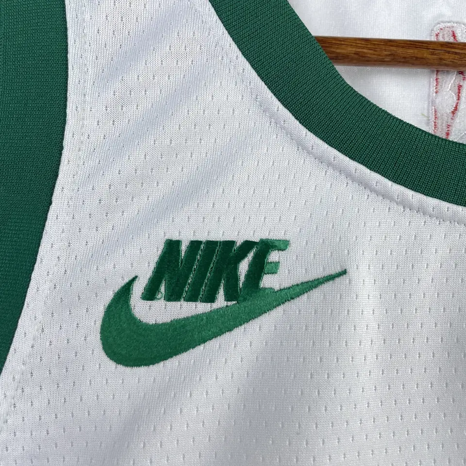 Foto 4 de 75.º aniversario Temporada 22 Celtics retro nº 7 Brown