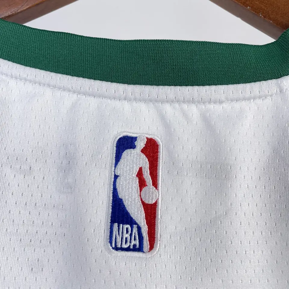 Foto 5 de 75.º aniversario Temporada 22 Celtics retro nº 7 Brown