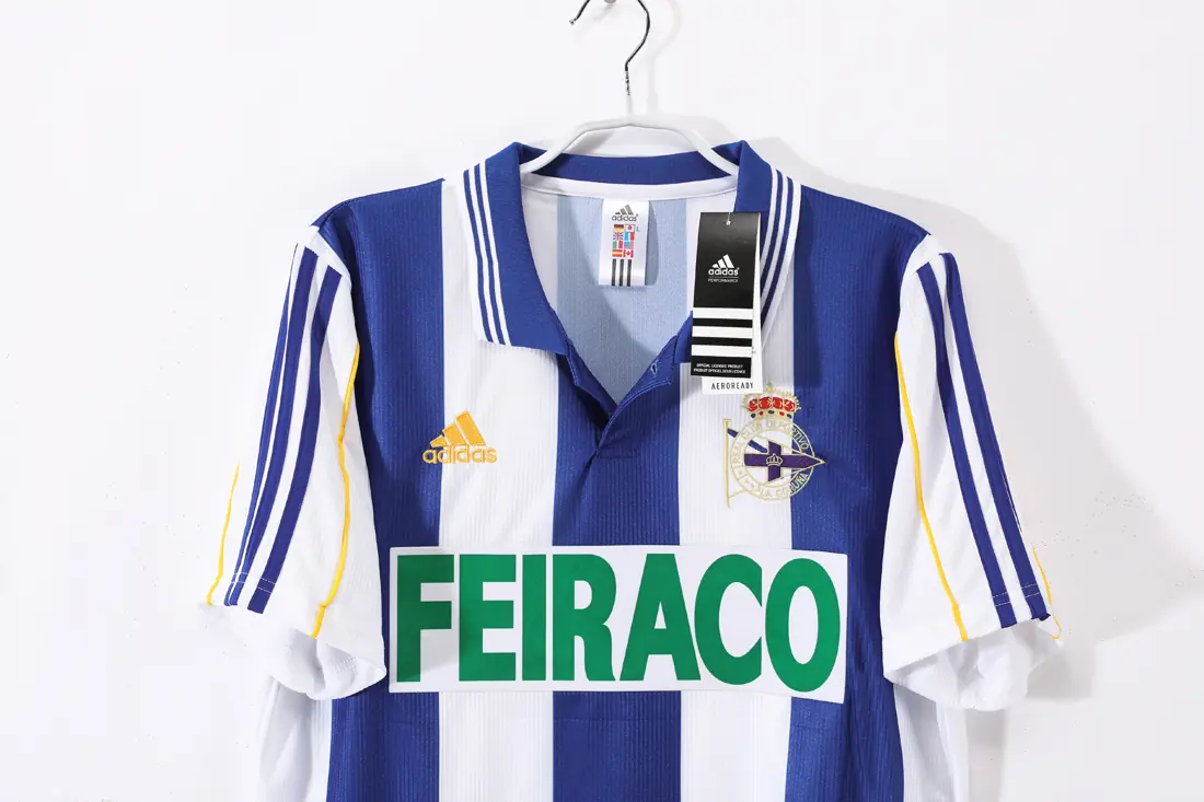 Foto 5 de Temporada 1999/00 Deportivo de La Coruña local azul y blanco 0B