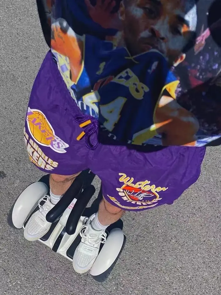Foto 2 de Pantalones cortos retro estilo americano Mitchell & Ness: Los Angeles Lakers