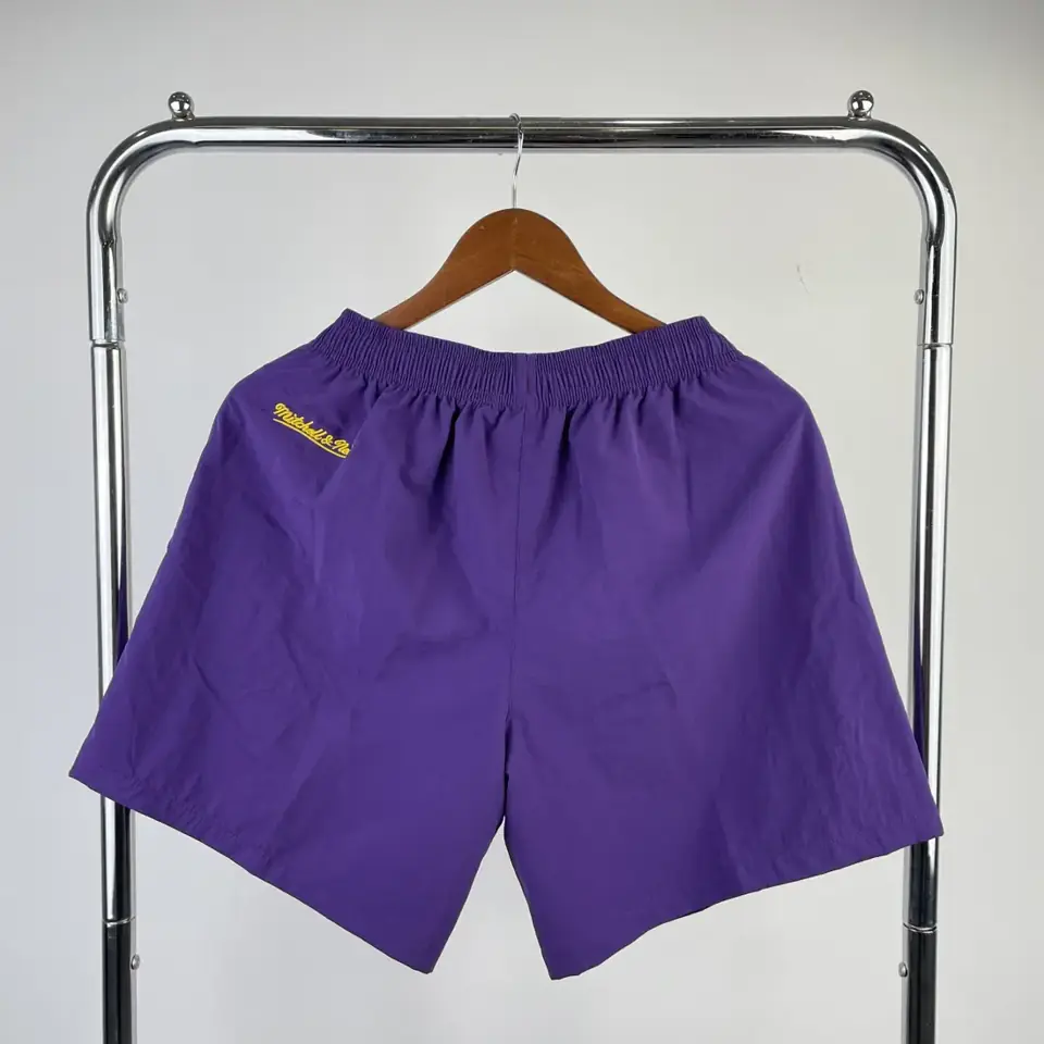 Foto 5 de Pantalones cortos retro estilo americano Mitchell & Ness: Los Angeles Lakers