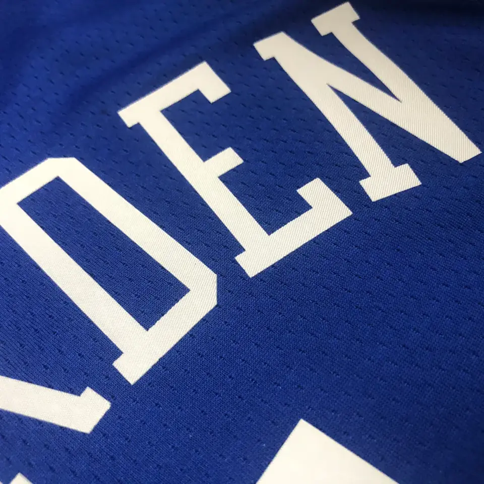 Foto 5 de 75.º aniversario Philadelphia 76ers azul de cuello en V n.º 1 James Harden