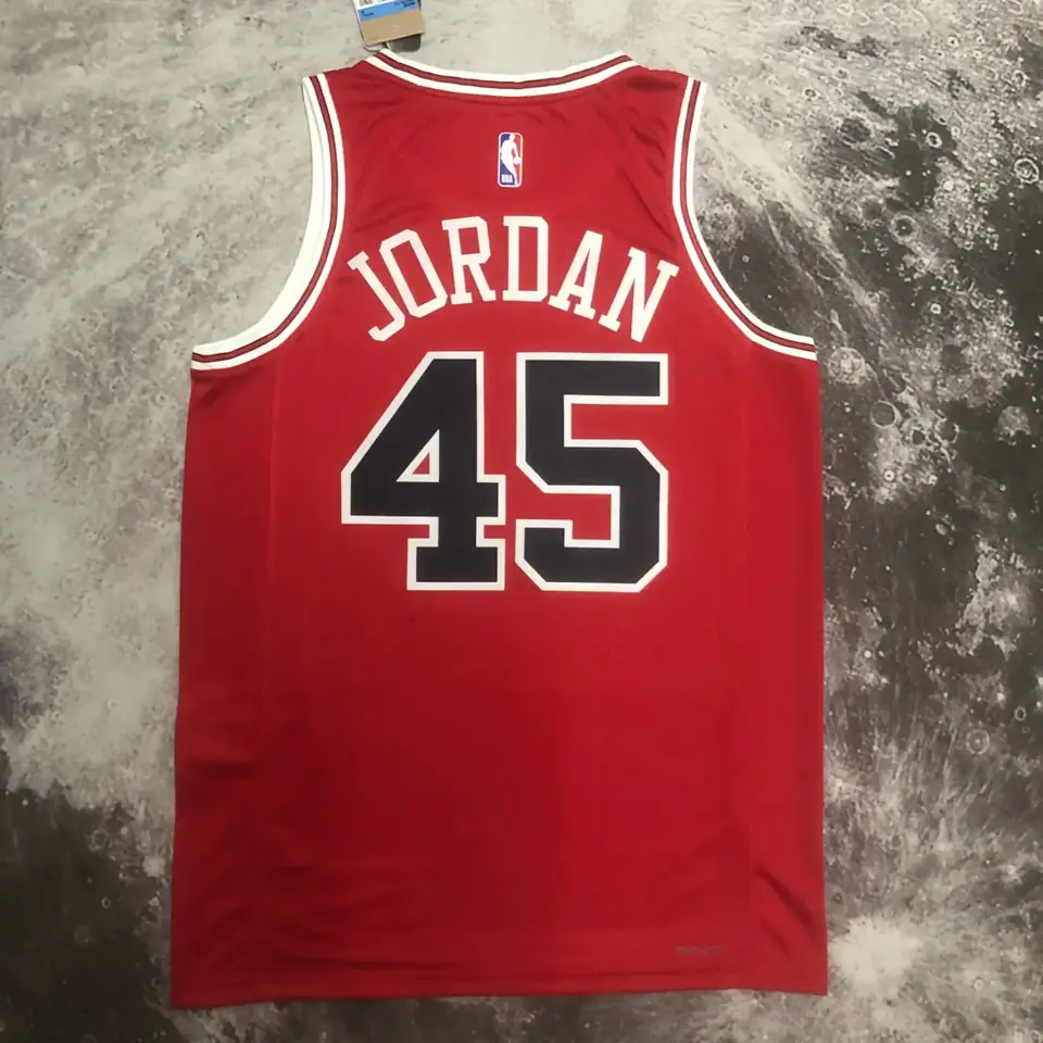Foto 4 de Temporada 23 Bulls rojo número 45 Jordan