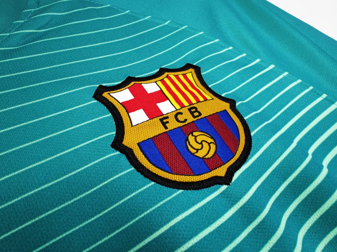 Foto 7 de Temporada 2016/17 Barcelona tercera equipación 5A