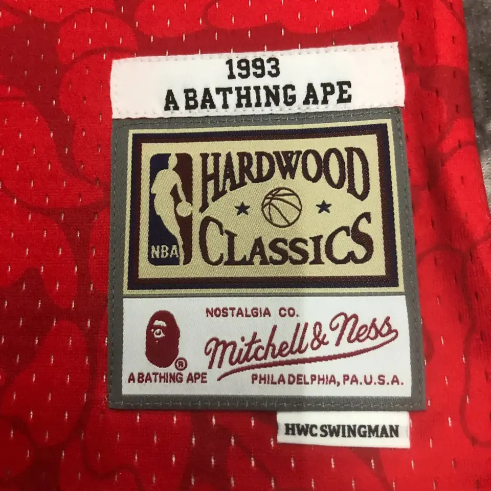 Foto 7 de Camiseta colaborativa BAPE×M&N: Miami Heat roja número 93