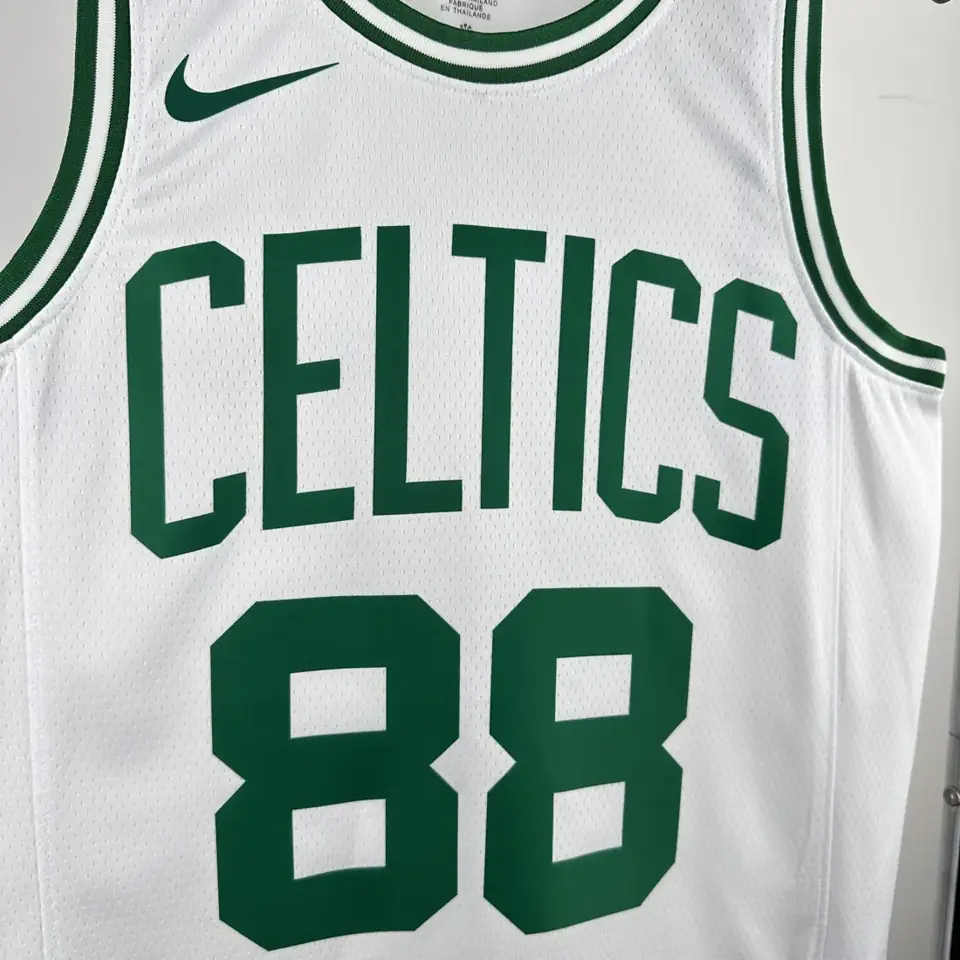 Foto 3 de Celtics local blanco nº 88 Queta