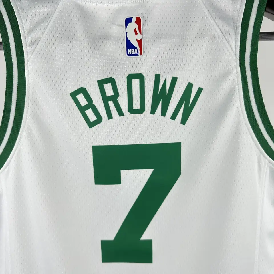 Foto 7 de Juvenil: Celtics de Boston verde número 7 Brown