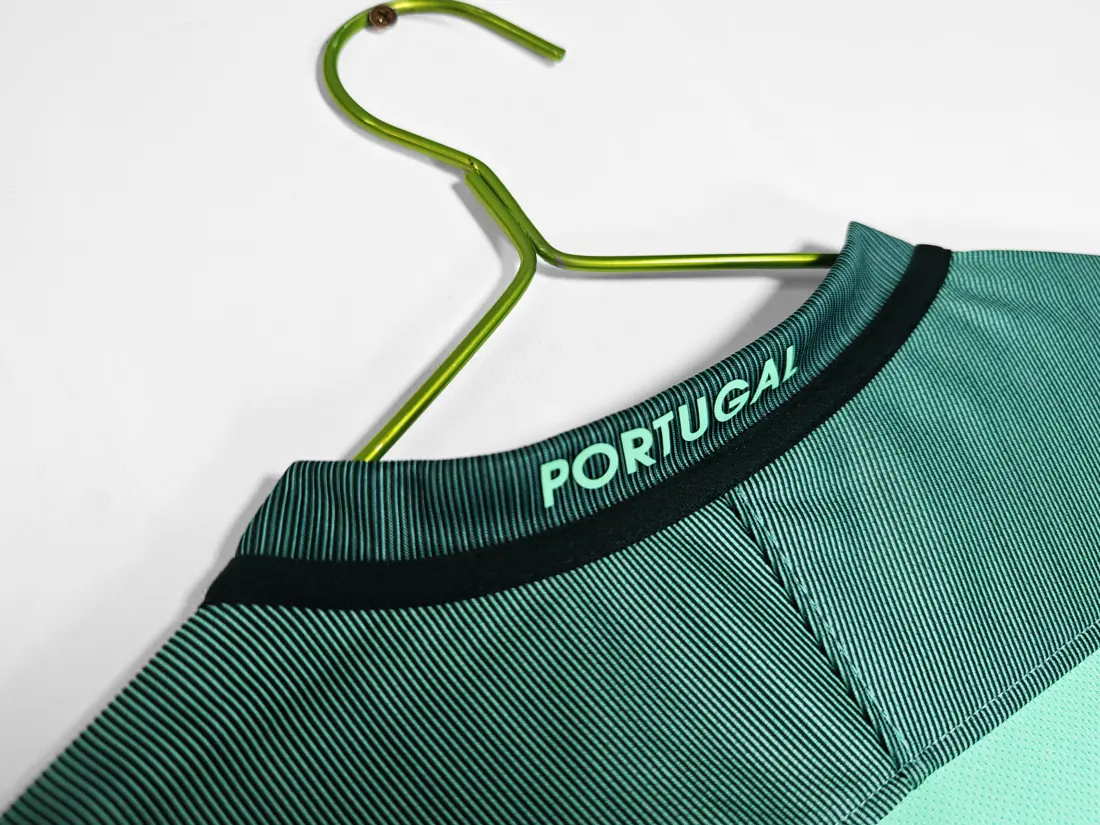 Foto 3 de Manga larga: temporada 2016 Portugal visitante verde aguamarina retro 3B
