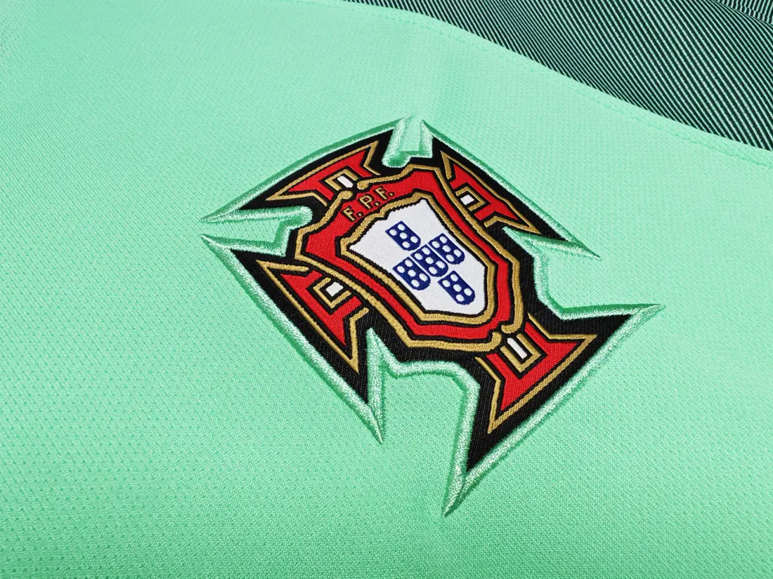 Foto 7 de Manga larga: temporada 2016 Portugal visitante verde aguamarina retro 3B