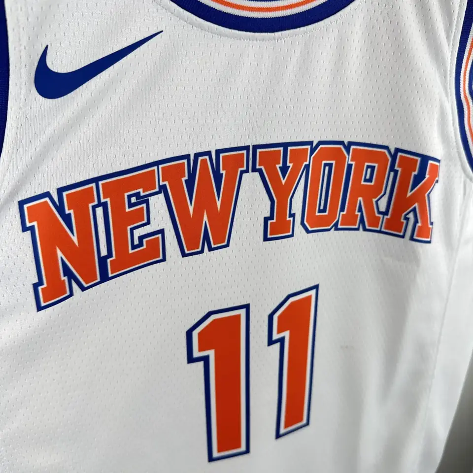 Foto 4 de Temporada 19 Knicks edición limitada n.º 11 Brunson