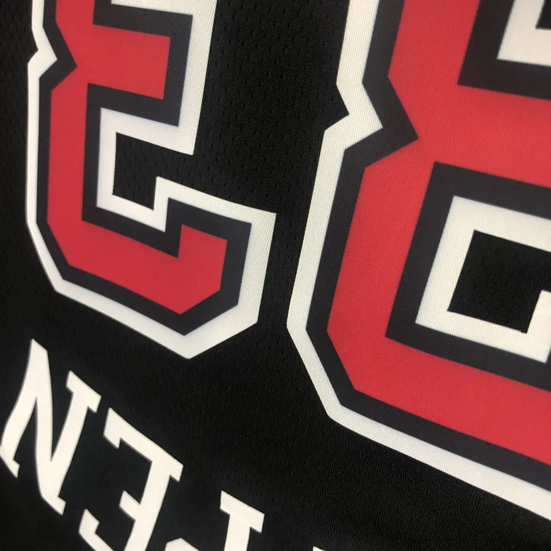 Foto 8 de Chicago Bulls negro de cuello redondo nº 33 Pippen