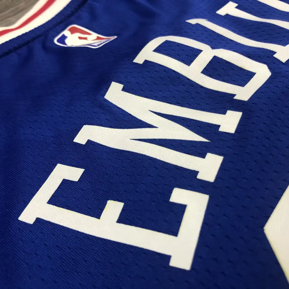 Foto 7 de 76ers cuello en V azul nº 21 "El Emperador" Embiid