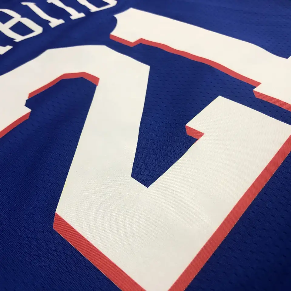 Foto 8 de 76ers cuello en V azul nº 21 "El Emperador" Embiid
