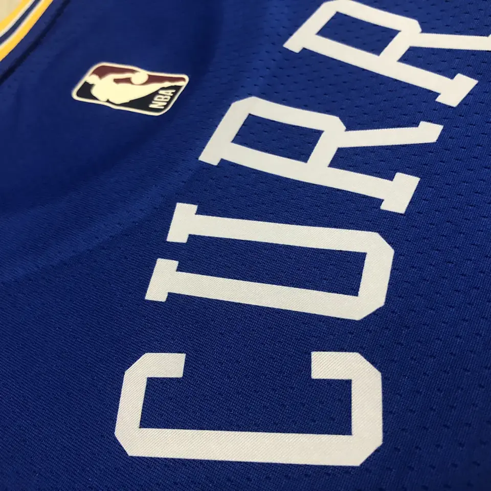 Foto 5 de Temporada 23 Warriors retro número 30 Curry