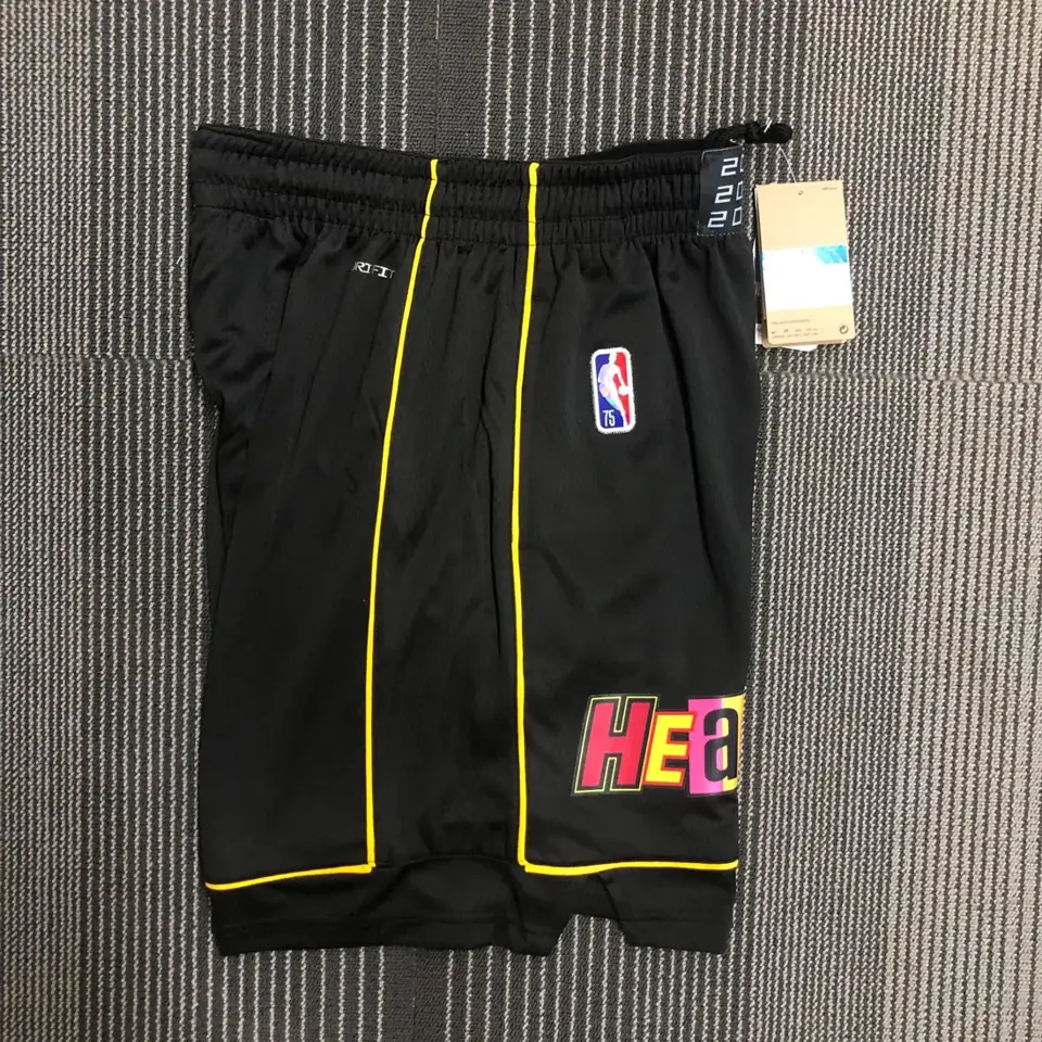 Foto 3 de Temporada 22 Heat edición ciudad pantalones cortos
