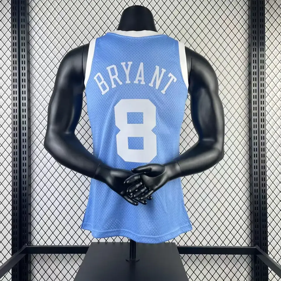 Foto 7 de Camiseta retro MN versión aficionado, termotransferida: Lakers temporada 2004/05 azul Carolina nº 8 Kobe Bryant