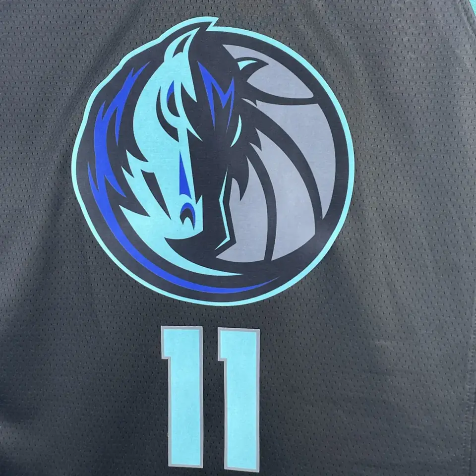 Foto 8 de Dallas Mavericks gran cabeza de toro número 11 Irving