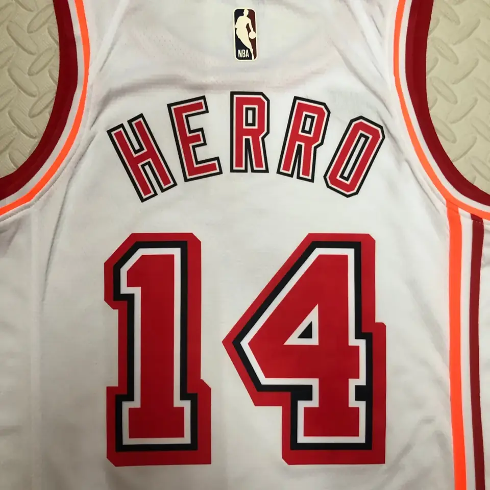 Foto 5 de Temporada 23 Heat retro número 14 Herro