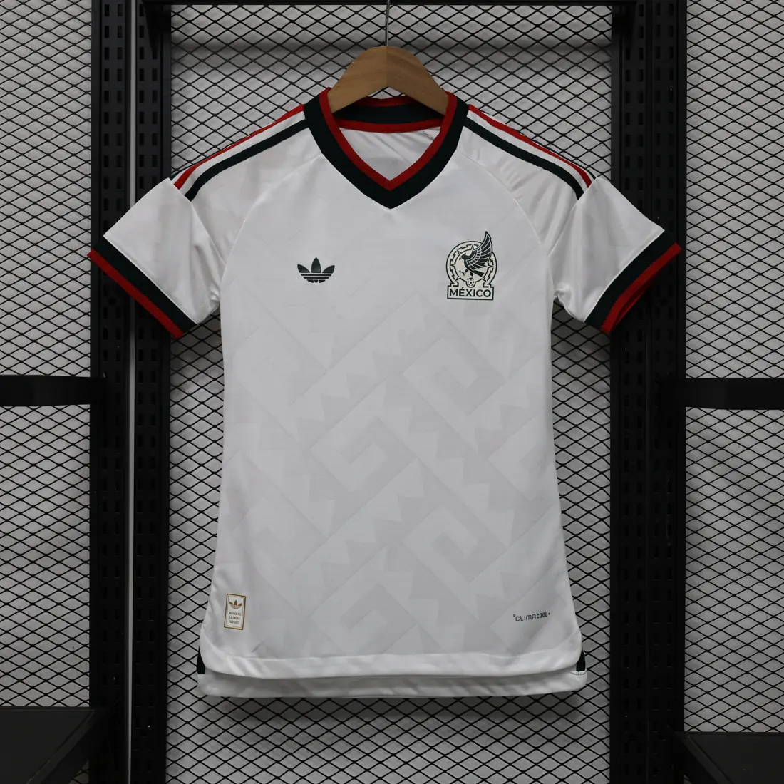 Foto 1 de Versión jugador 26/27 México visitante mujer XS a XL