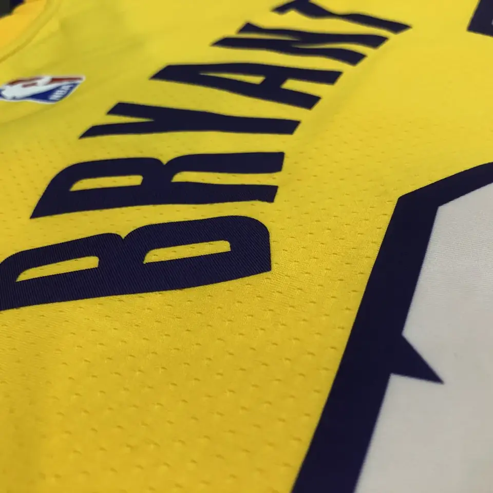 Foto 4 de Los Angeles Lakers con estrellas nº 24 Kobe