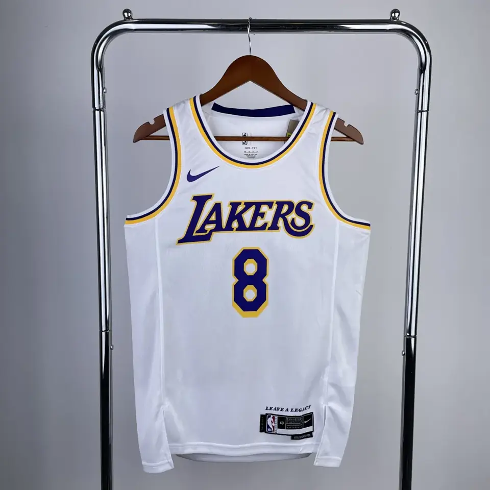 Foto 1 de Temporada 23 Los Angeles Lakers cuello redondo blanco n.º 8 Kobe