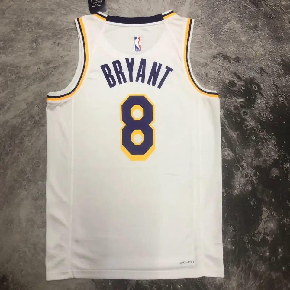 Foto 3 de Temporada 23 Los Angeles Lakers cuello redondo blanco n.º 8 Kobe