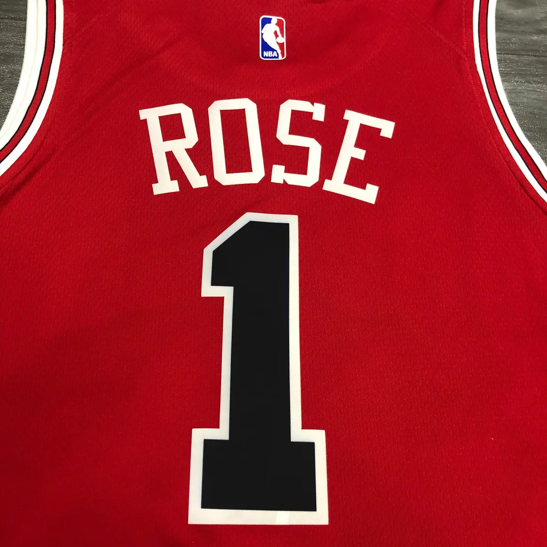 Foto 6 de Bulls cuello redondo rojo nº 1 Derrick Rose