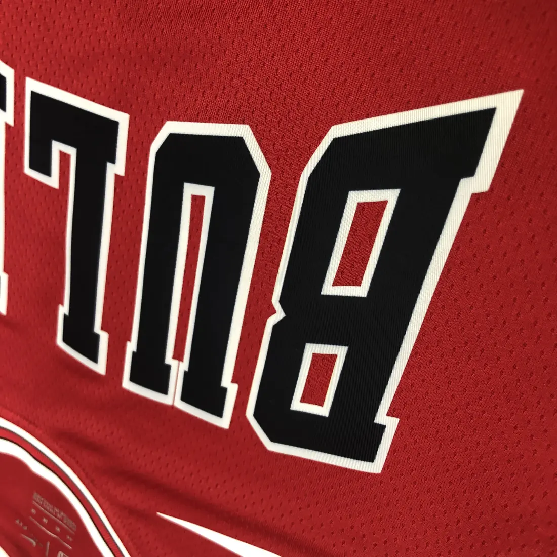 Foto 7 de Bulls cuello redondo rojo nº 1 Derrick Rose