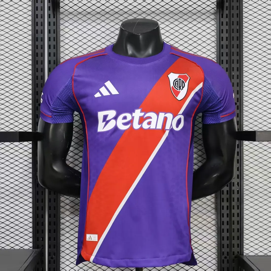 Foto 1 de Versión jugador, River Plate tercera