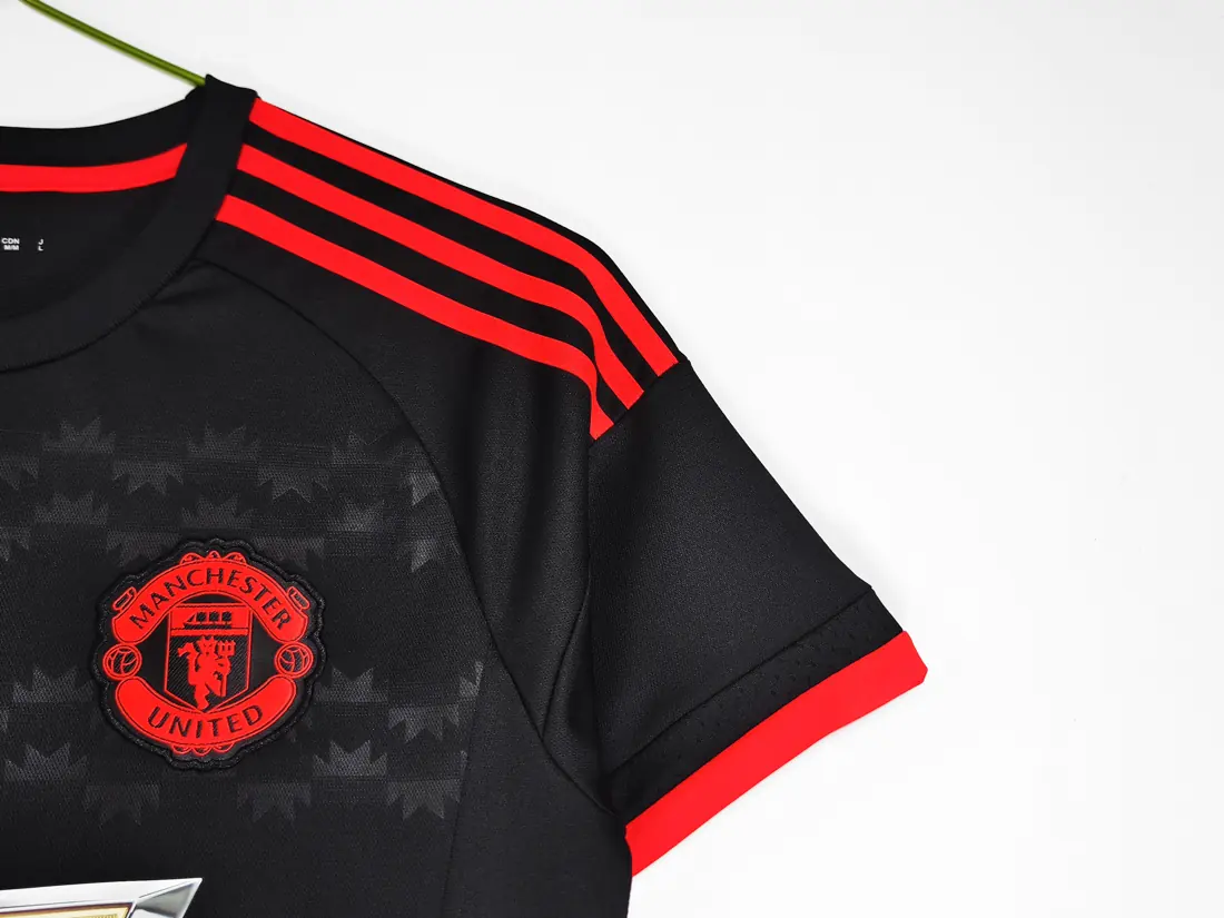 Foto 4 de Temporada 2015/16 Manchester United tercera equipación negra 8A