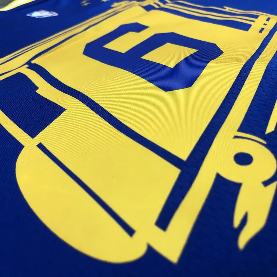 Foto 3 de Temporada 21 Warriors edición tranvía azul nº 6 Nick Young