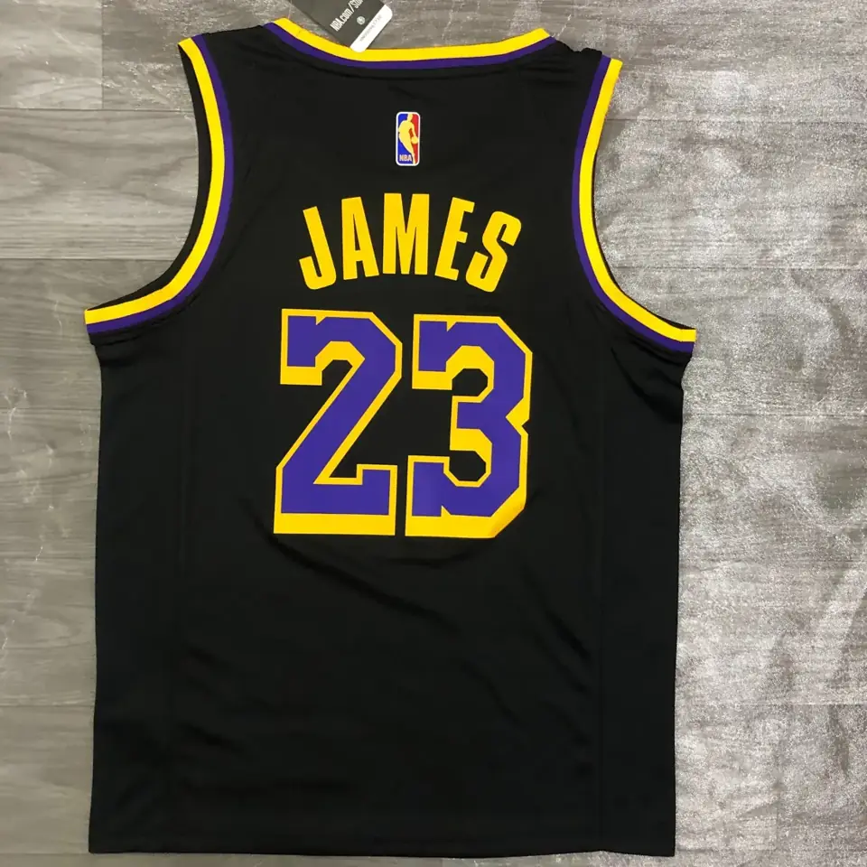 Foto 2 de Temporada 21 Lakers Edición Earned nº 23 LeBron James