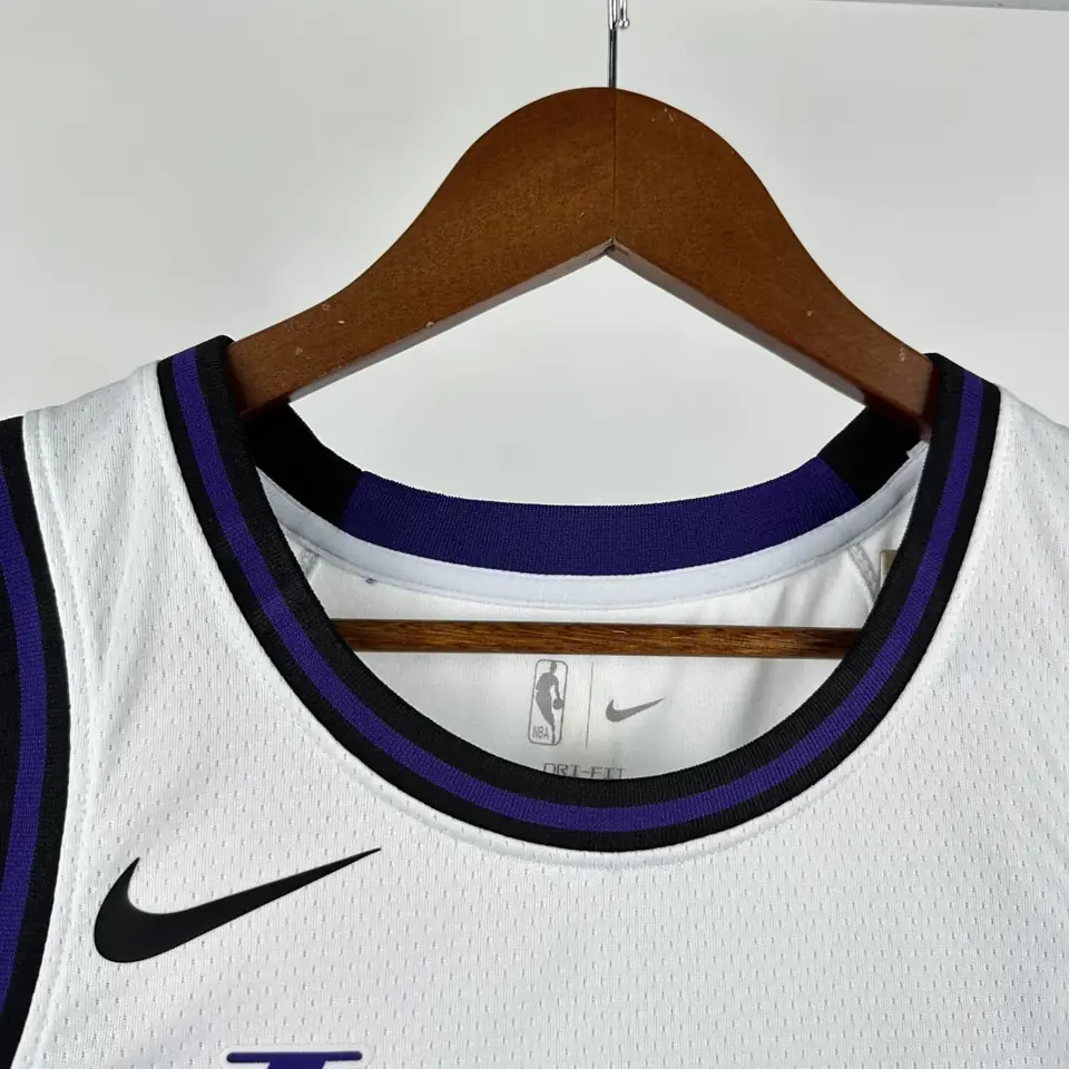 Foto 5 de Temporada 23 Lakers Edición City n.º 77 Doncic